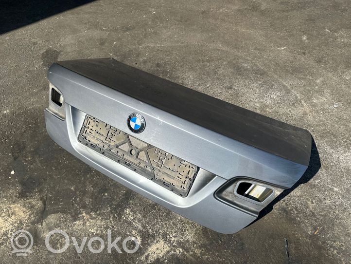 BMW 3 E92 E93 Takaluukun/tavaratilan kansi 