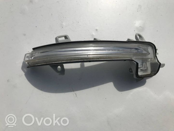 BMW 2 F45 Voyant lumineux de rétroviseur 7377964