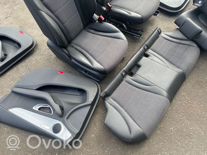 Mercedes-Benz C W205 Seat set 