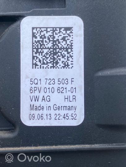 Volkswagen Golf VII Pedał gazu / przyspieszenia 5Q1723503F