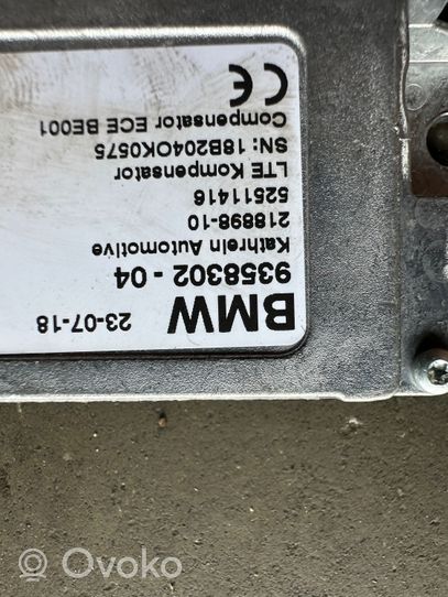 BMW X3 G01 Wzmacniacz anteny 9358302