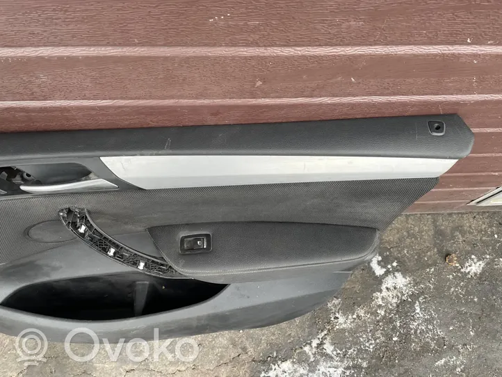 BMW X3 F25 Apmušimas priekinių durų (obšifke) 105006257