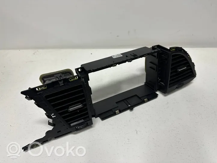 Seat Leon (5F) Dash center air vent grill 5F1820951