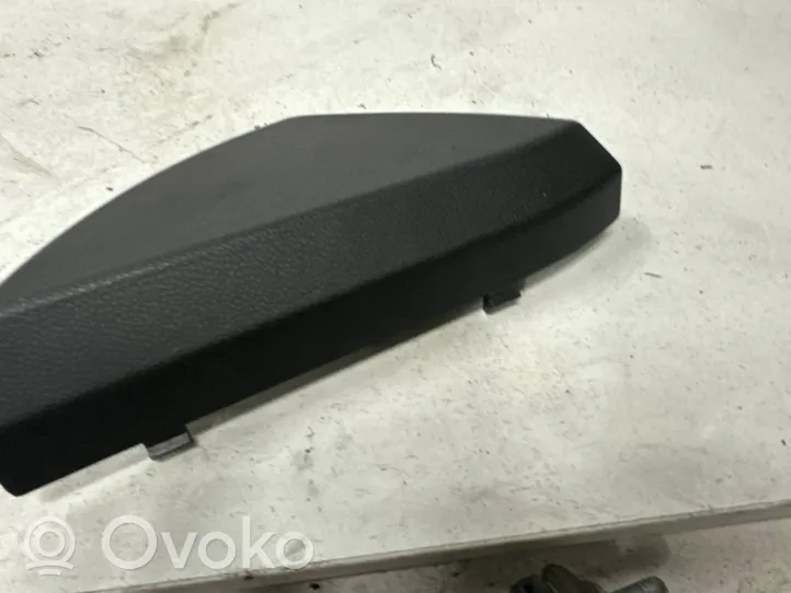 Mercedes-Benz C W204 Altro elemento di rivestimento della portiera anteriore A2047231108