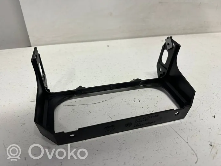 BMW 7 F01 F02 F03 F04 Moldura protectora del borde delantero 7111015