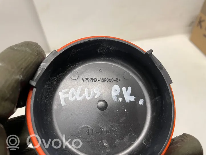 Ford Focus Osłona żarówki lampy przedniej VP9PMX13K060