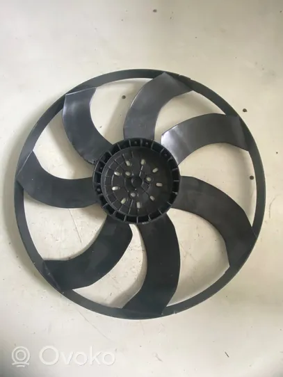 Skoda Octavia Mk4 Elektrisks radiatoru ventilators 23152800