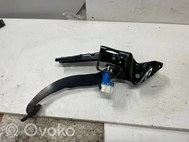 Ford S-MAX Brake pedal 7G9N2D094JA