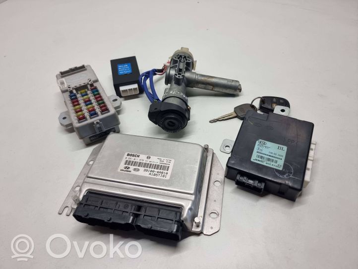 KIA Sorento Komputer / Sterownik ECU i komplet kluczy 391004A810