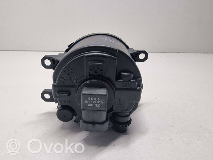 Toyota Camry Światło przeciwmgłowe przednie 81482-52110