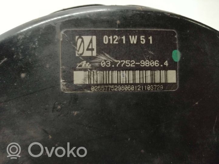 Toyota Avensis T220 Główny cylinder hamulca 03775298064