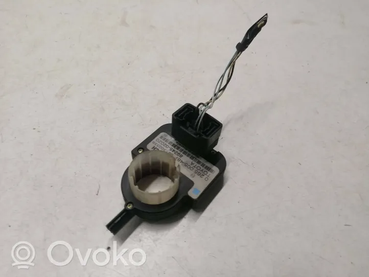 Toyota Corolla Verso E121 Stūres stāvokļa (leņķa) sensors 8924502020