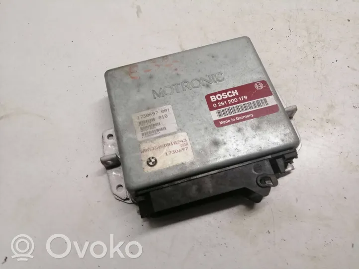 BMW 7 E32 Engine control unit/module 0261200179