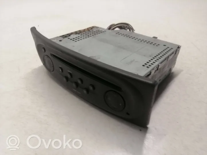 Renault Scenic I Radio/CD/DVD/GPS-pääyksikkö 7700434425