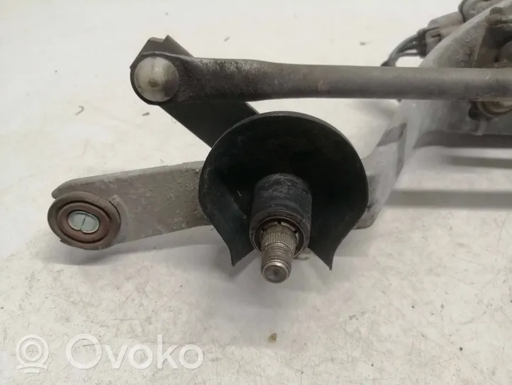 Toyota Auris 150 Tringlerie et moteur d'essuie-glace avant 8511002190