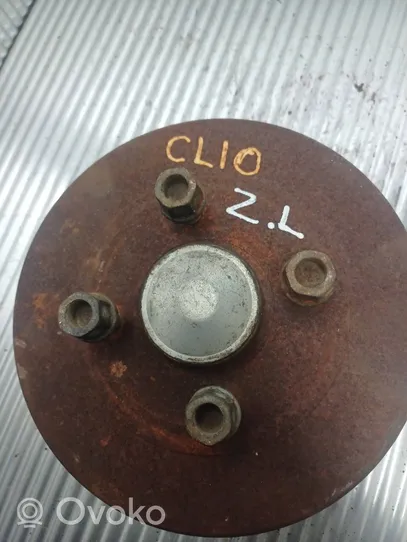 Renault Clio II Rear wheel hub 