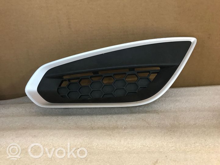 Volvo S60 Front fog light trim/grill 31294133