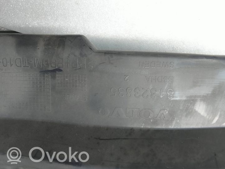 Volvo S60 Traversa di supporto paraurti anteriore 31323835