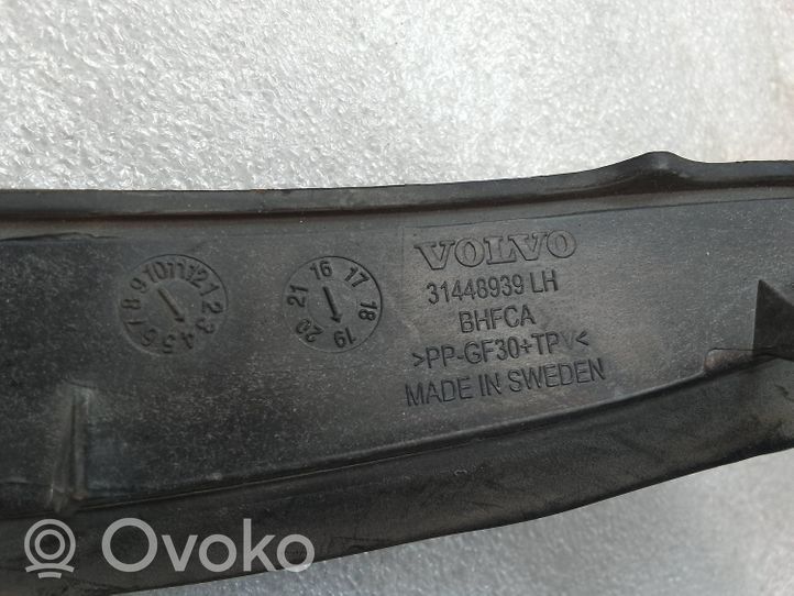 Volvo XC40 Listwa szyby czołowej / przedniej 31448939