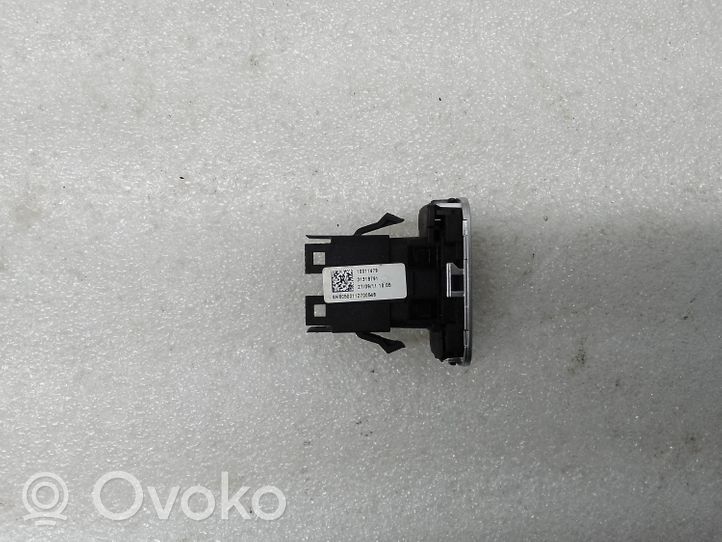 Volvo XC60 Interruttore a pulsante start e stop motore 31318791