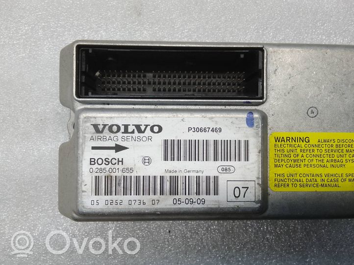 Volvo V70 Turvatyynyn ohjainlaite/moduuli P30667469