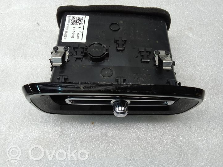 Volvo XC40 Dash center air vent grill 31442626