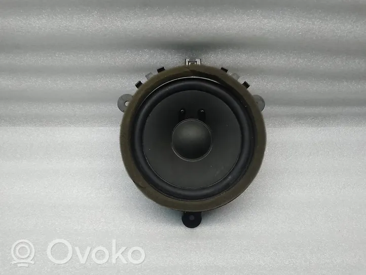 Volvo V70 Rear door speaker 30657445