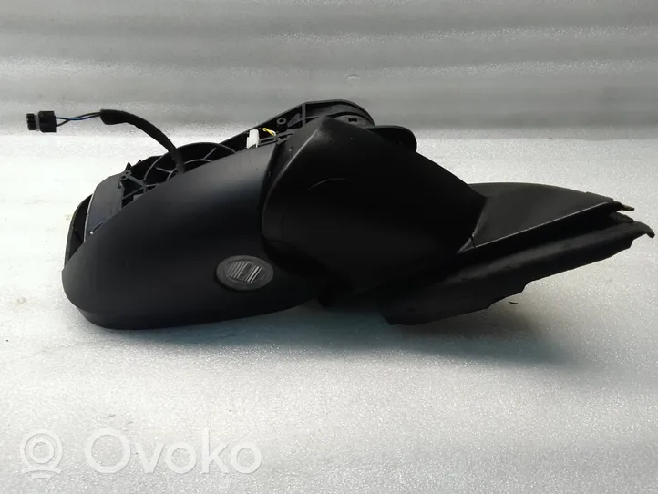 Volvo XC60 Front door electric wing mirror 31352106