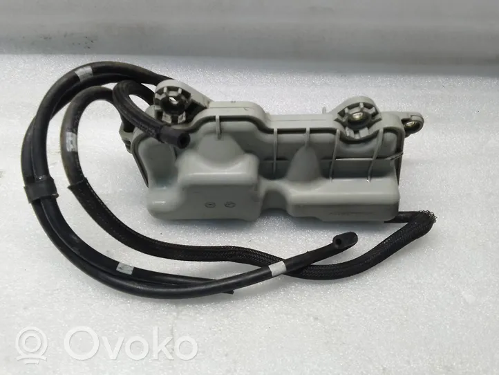 Volvo XC60 Réservoir d'air sous vide 31339809