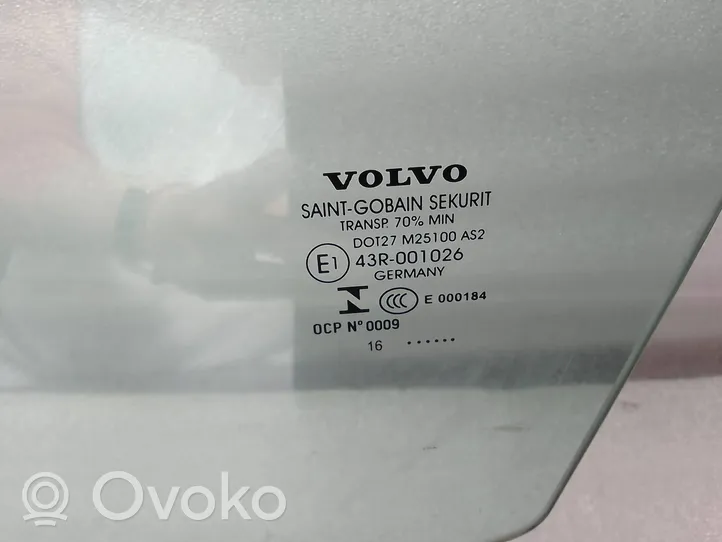 Volvo XC60 Szyba drzwi przednich 