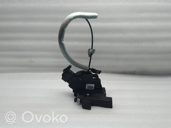 Volvo V70 Front door lock 31253657