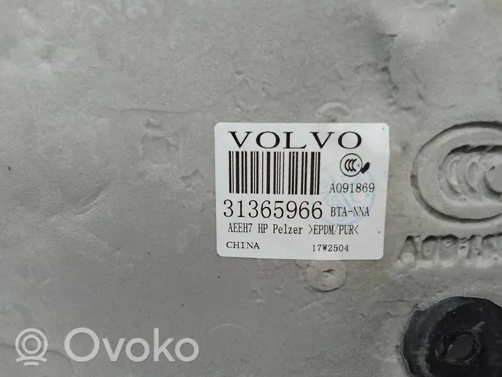 Volvo S90, V90 Isolamento acustico del firewall 31365966