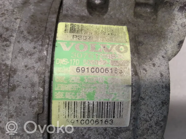 Volvo XC90 Ilmastointilaitteen kompressorin pumppu (A/C) 30761388