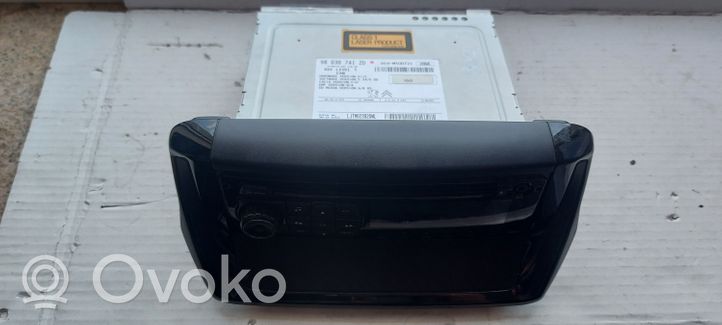 Peugeot 2008 I Radio/CD/DVD/GPS-pääyksikkö 98030741ZD