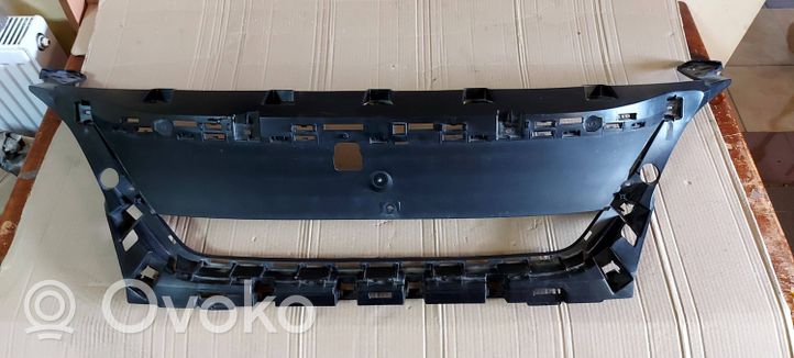 Peugeot 5008 Grille de calandre avant 9815317777