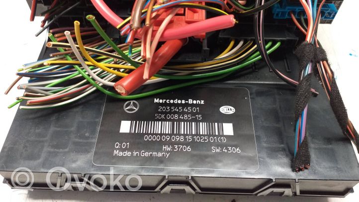 Mercedes-Benz CLC CL203 Ящик предохранителей (комплект) 2035454501