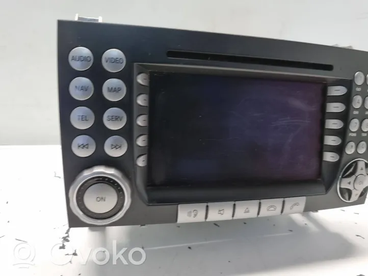 Mercedes-Benz SLK R171 Radio/CD/DVD/GPS-pääyksikkö A1718202989