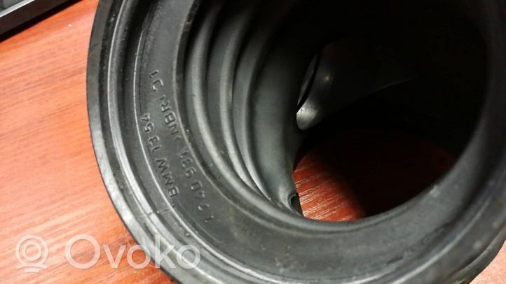 BMW 5 E39 Air intake hose/pipe 1740931