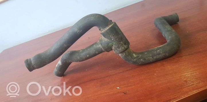 BMW 5 E34 Engine coolant pipe/hose 8390056