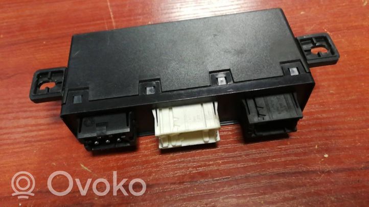 BMW 5 E39 Door control unit/module 8377593