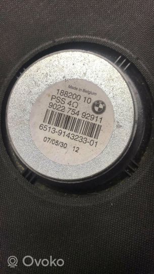 BMW 3 E92 E93 Subwoofer-bassokaiutin 9143233