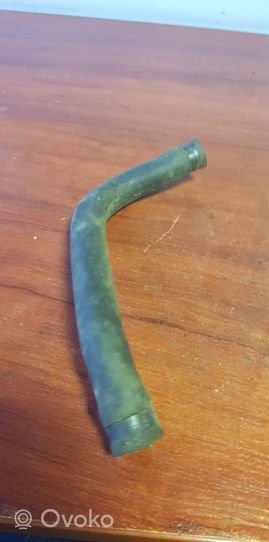 BMW 5 E34 Engine coolant pipe/hose 1384711