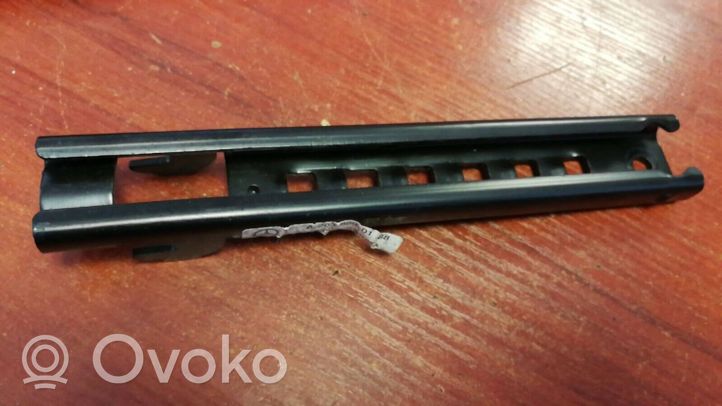 Mercedes-Benz C W203 Rail de réglage hauteur de ceinture de sécurité A2038600188