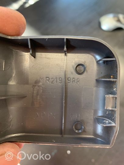 Mitsubishi Pajero Altro elemento di rivestimento bagagliaio/baule MR219988