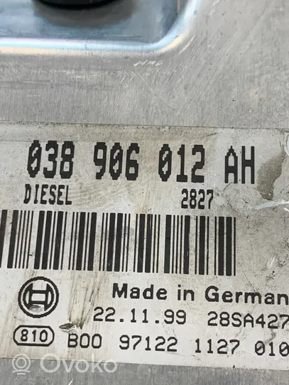 Audi A4 S4 B5 8D Calculateur moteur ECU 038906012AH