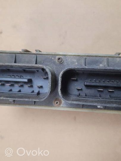 Opel Astra G Unité de commande, module ECU de moteur 24410130