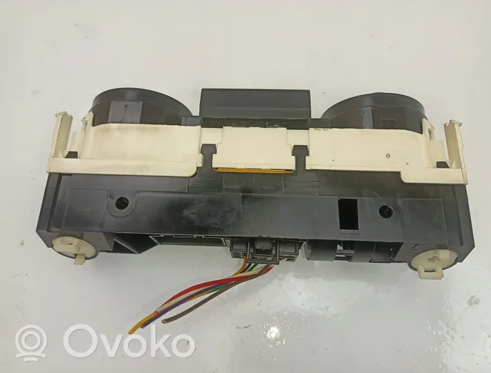 Volkswagen Fox Panel klimatyzacji / Ogrzewania 6Q0819045T