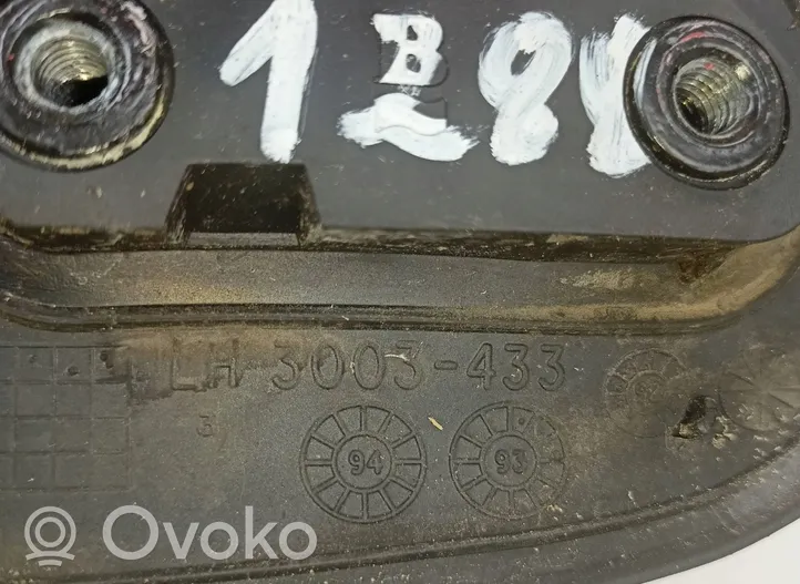 Nissan Micra Manualne lusterko boczne drzwi przednich 3003433