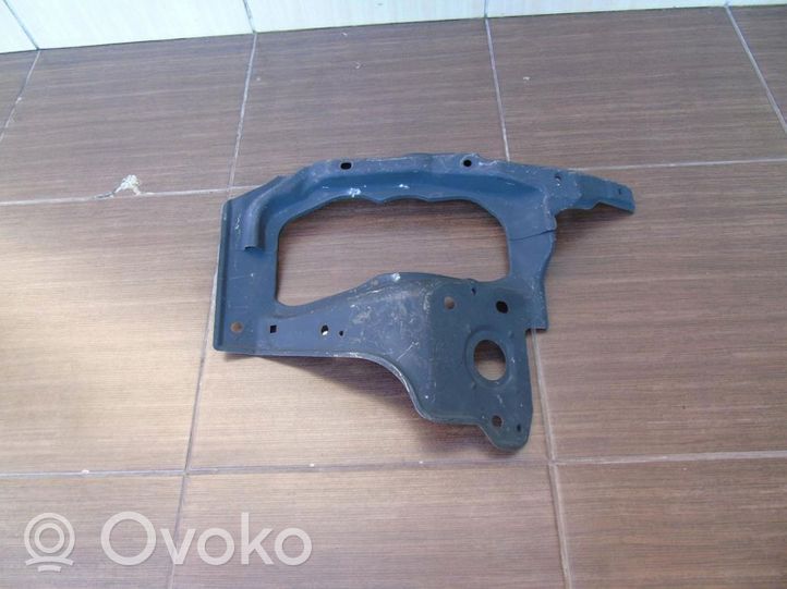 Opel Corsa C Sivujäähdyttimen tuen suojapaneeli 09114128