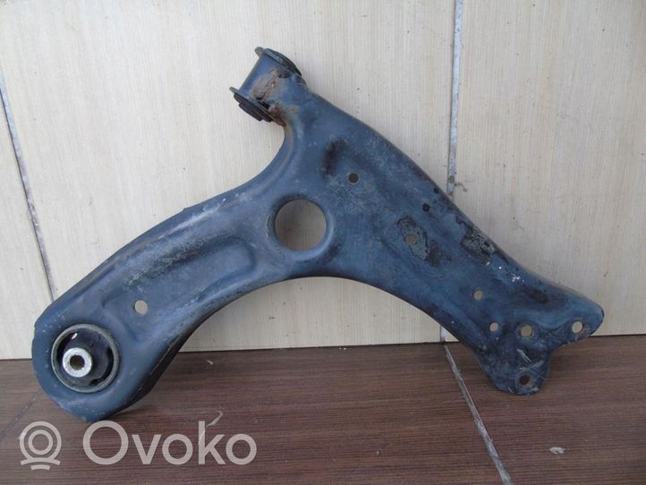 Volkswagen Polo IV 9N3 Fourchette, bras de suspension inférieur avant 6r0407152e